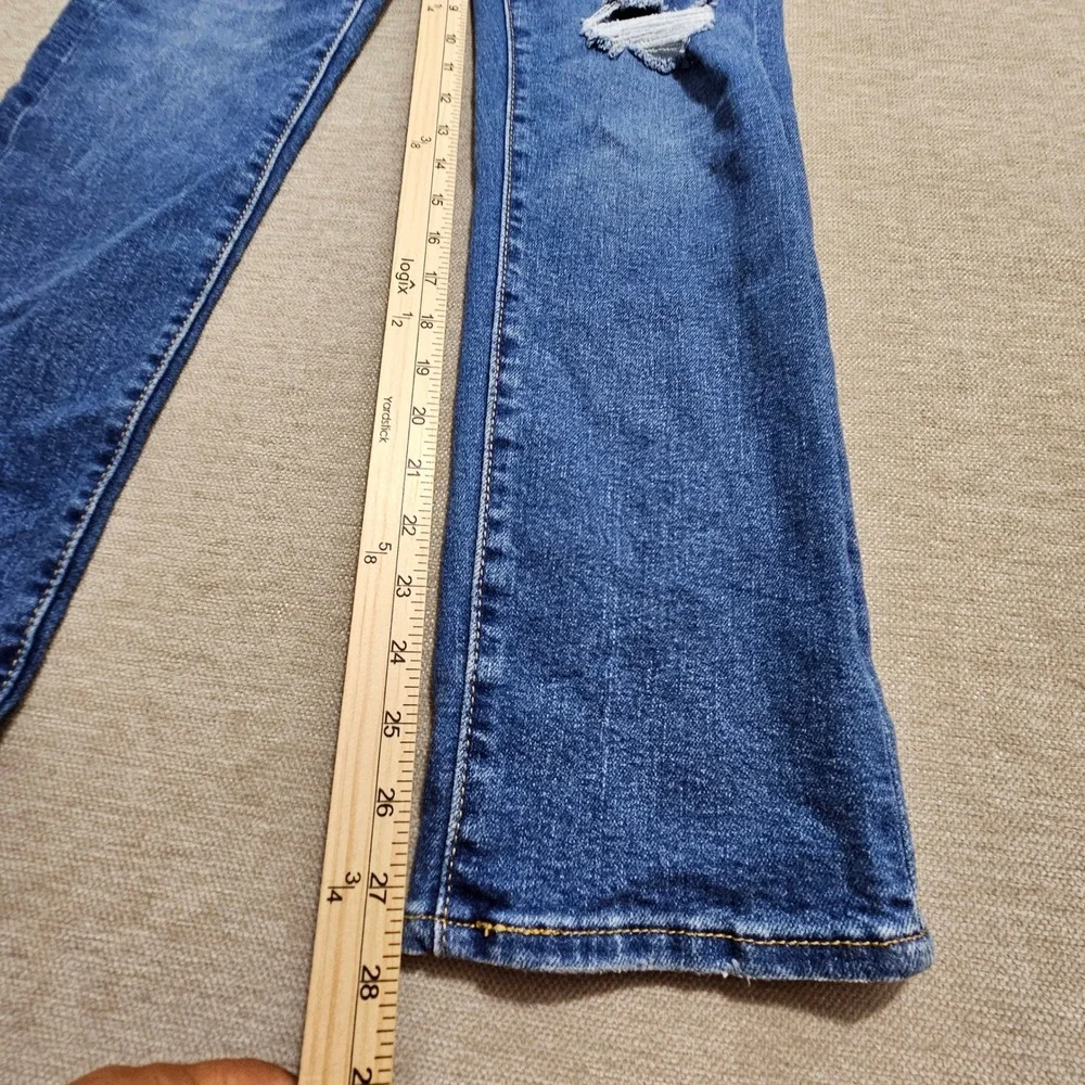 Levis Wedgie Straight Jeans Women 25 Blue Distressed Ripped Knee 34964-0151